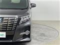 2015 Toyota Alphard Hybrid