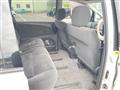 2004 Toyota Estima L