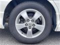 2004 Toyota Estima L