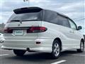 2004 Toyota Estima L