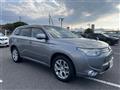 2013 Mitsubishi OUTLANDER PHEV