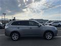 2013 Mitsubishi OUTLANDER PHEV