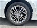2013 Toyota Crown Hybrid