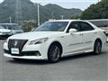 2013 Toyota Crown Hybrid