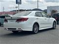 2013 Toyota Crown Hybrid