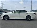 2013 Toyota Crown Hybrid