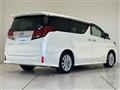 2017 Toyota Alphard