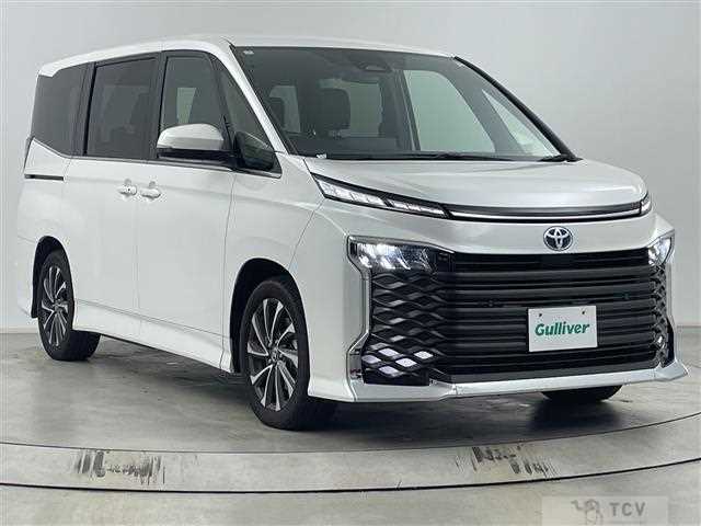 2025 Toyota Voxy