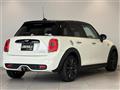 2018 BMW MINI