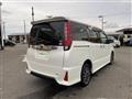 2015 Toyota Noah