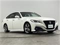 2019 Toyota Crown Hybrid