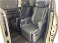 2021 Toyota Alphard Hybrid