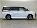 2025 Toyota Voxy