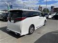 2025 Toyota Alphard Hybrid