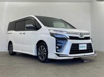 2018 Toyota Voxy