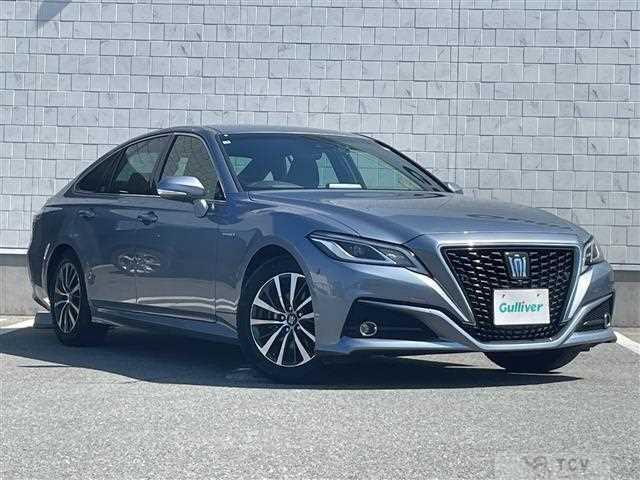 2019 Toyota Crown Hybrid