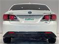 2016 Toyota Crown Hybrid