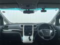2013 Toyota Alphard