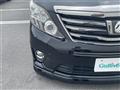 2013 Toyota Alphard