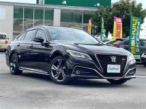 2020 Toyota Crown Hybrid