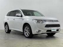 2014 Mitsubishi OUTLANDER PHEV