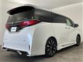 2023 Toyota Alphard Hybrid