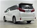 2019 Toyota Alphard Hybrid