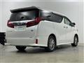 2019 Toyota Alphard Hybrid