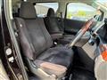 2009 Toyota Vellfire