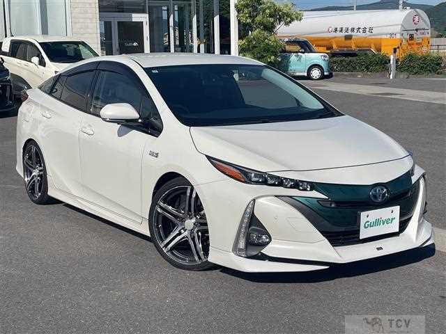 2017 Toyota Prius PHV