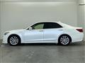 2015 Toyota Crown Hybrid