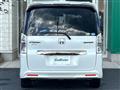 2013 Honda Step WGN