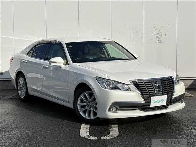 2015 Toyota Crown Royal Series
