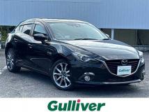 2014 Mazda Axela Sport