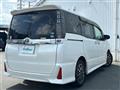 2016 Toyota Voxy