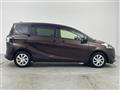 2017 Toyota Sienta