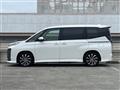 2022 Toyota Voxy