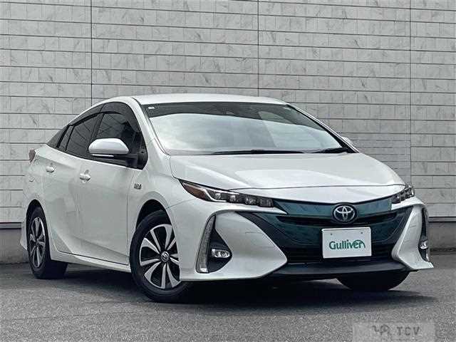 2017 Toyota Prius PHV
