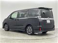2017 Toyota Voxy