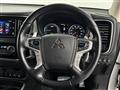 2017 Mitsubishi OUTLANDER PHEV