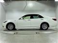 2015 Toyota Crown Hybrid