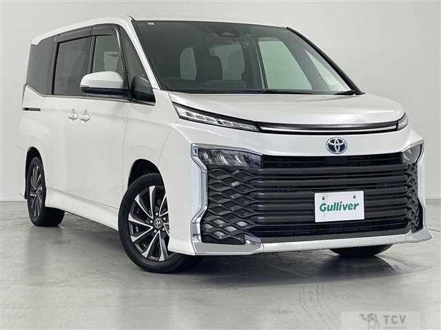 2023 Toyota Voxy