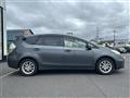 2012 Toyota PRIUS α