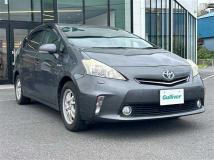 2012 Toyota PRIUS α