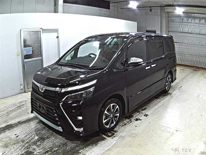 2021 Toyota Voxy