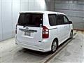 2010 Toyota Noah