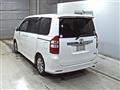 2010 Toyota Noah