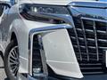 2022 Toyota Alphard Hybrid
