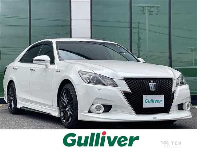 2015 Toyota Crown Hybrid
