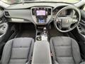 2015 Toyota Crown Hybrid